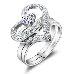 How to Choose an Engagement and Wedding Band That Work Together